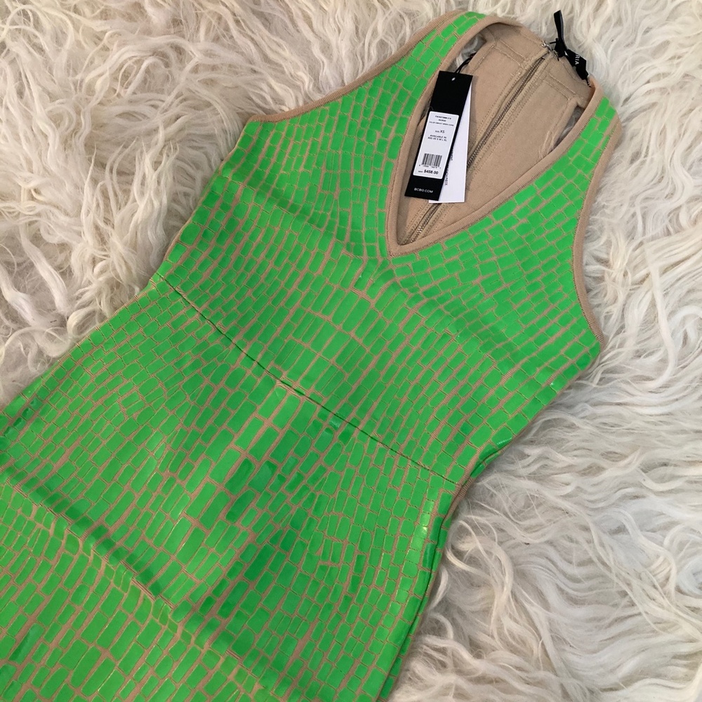BCBGMAXAZRIA Women's Deep V-Neck Sweater Cocktail - Picture 4 of 8